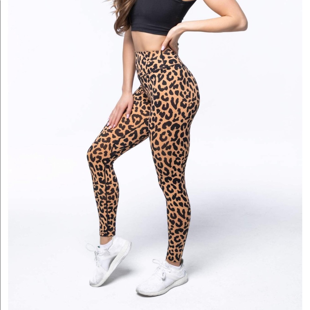 The Ascend Pant - King Cheetah
